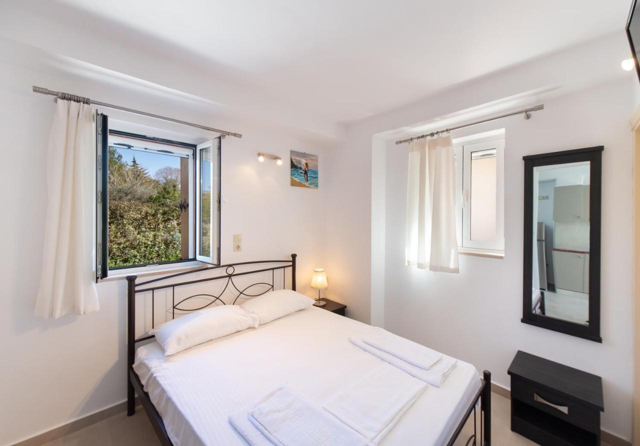 Boursinos Cozy Apartments Lefkada City Ngoại thất bức ảnh