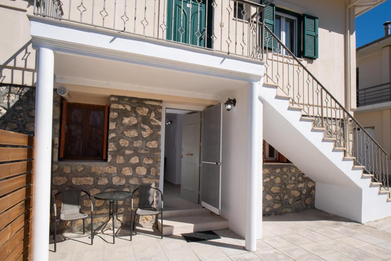 Boursinos Cozy Apartments Lefkada City Ngoại thất bức ảnh
