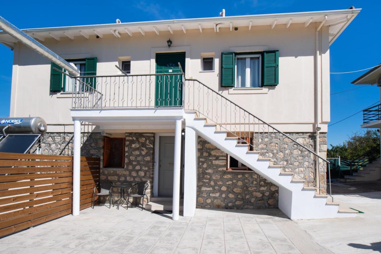 Boursinos Cozy Apartments Lefkada City Ngoại thất bức ảnh